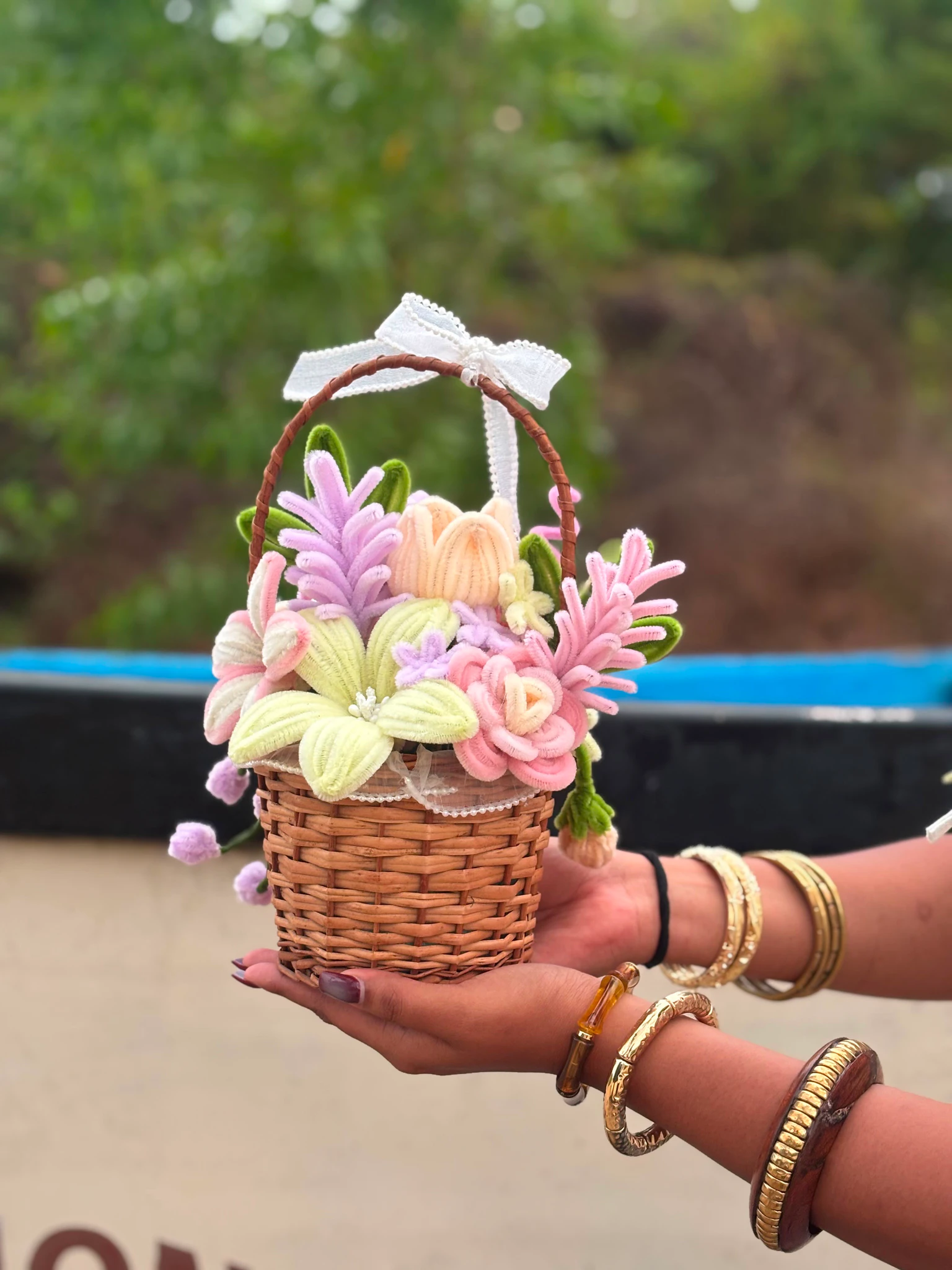 The Velvet Petale | Luxury Pipe Cleaner Bouquets | Aesthetic Decor | Custom Gifts